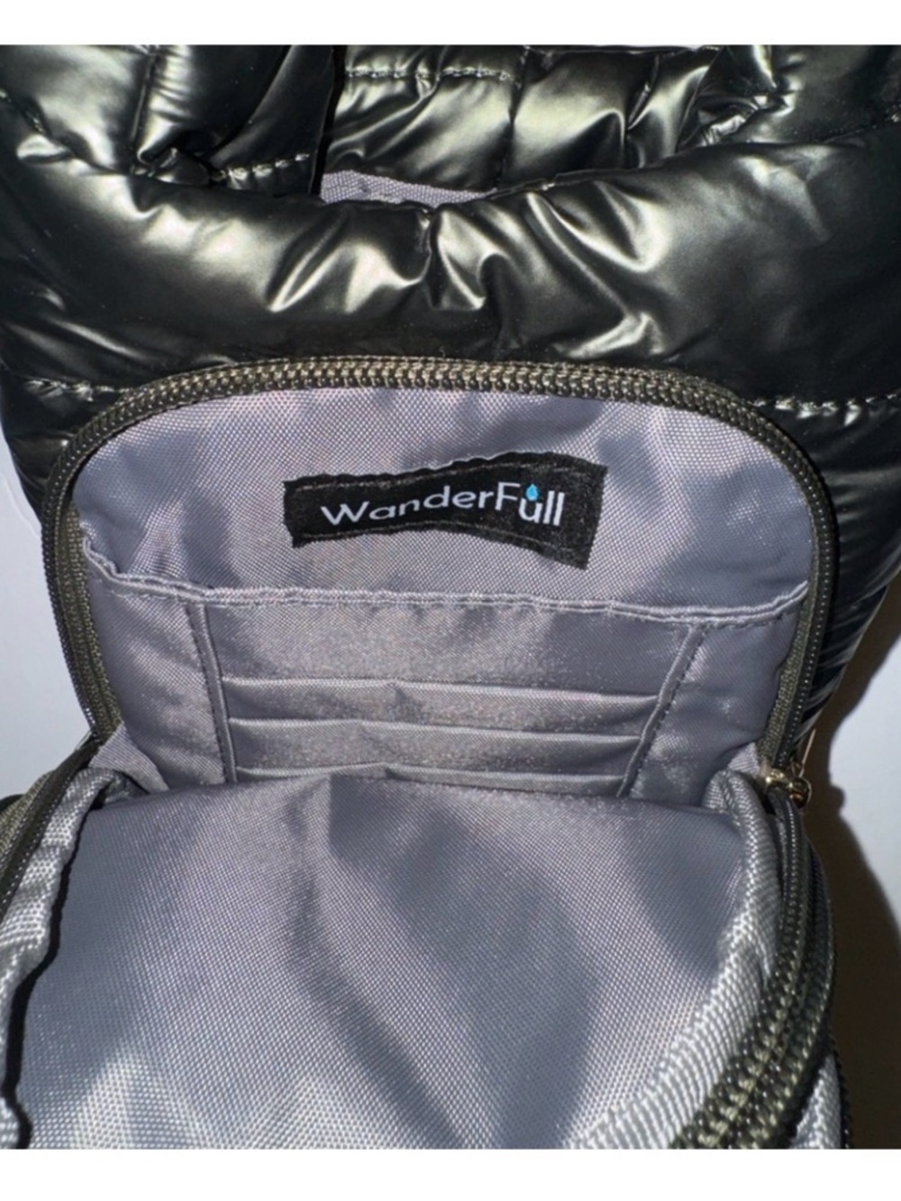 NWT•Wanderfull Hydro Bag•Shiny Black Quilted Sling Belt Bag•Missing Strap - Picture 4 of 7